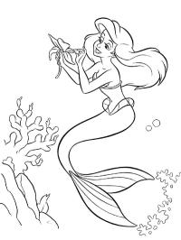 Ariel z kwiatkiem
