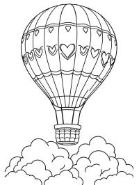 Balon w chmurach